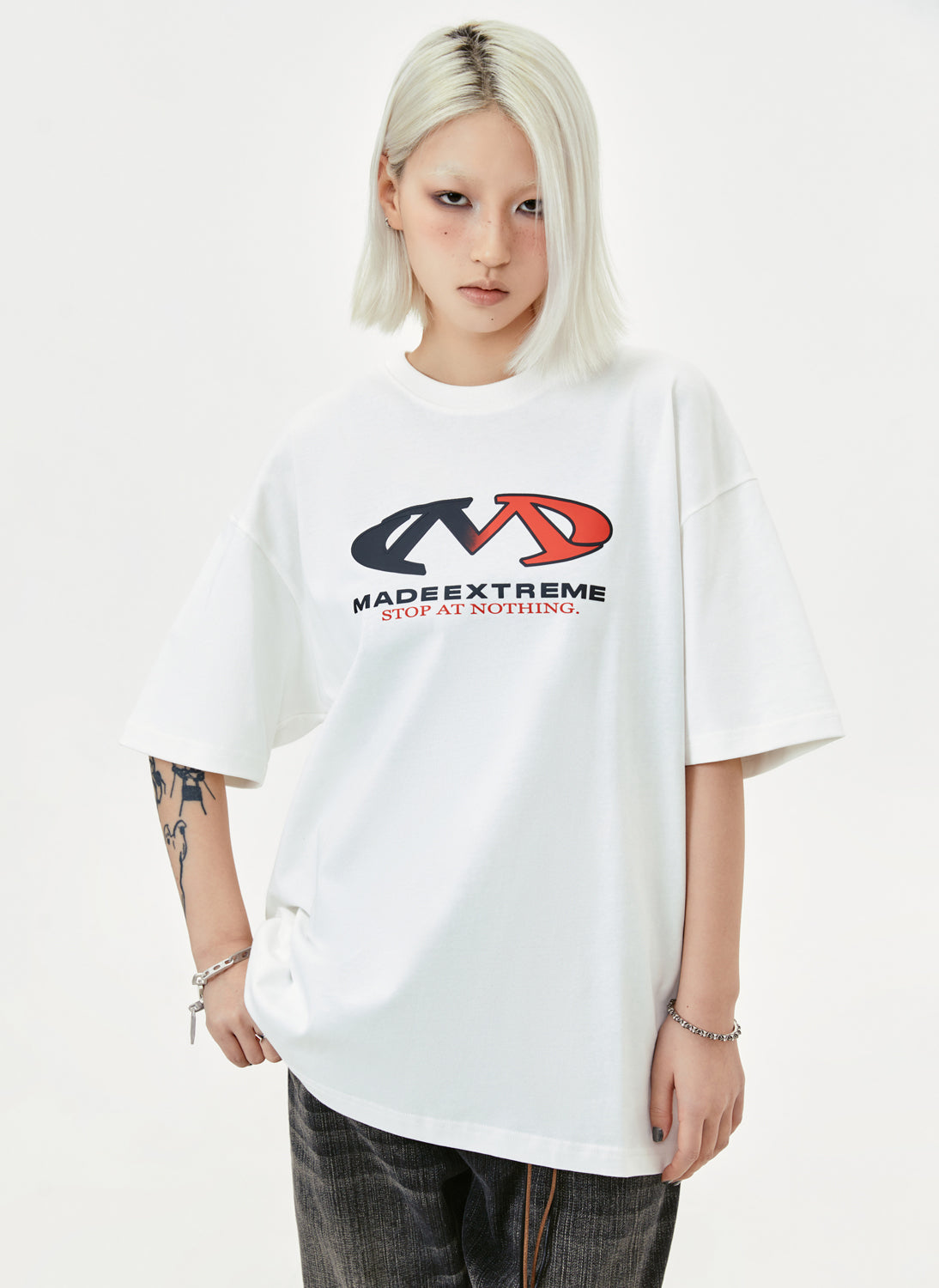 DANGEROUS BLADE T-SHIRT