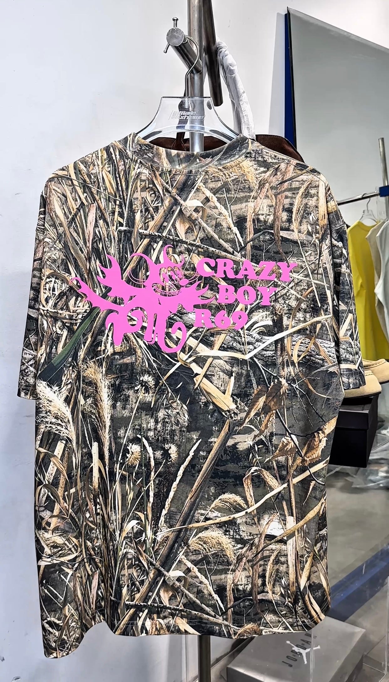 R69 CRAZY BOY T-SHIRT