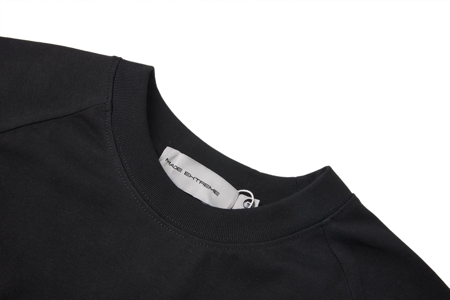 BLACK CREST TSHIRT