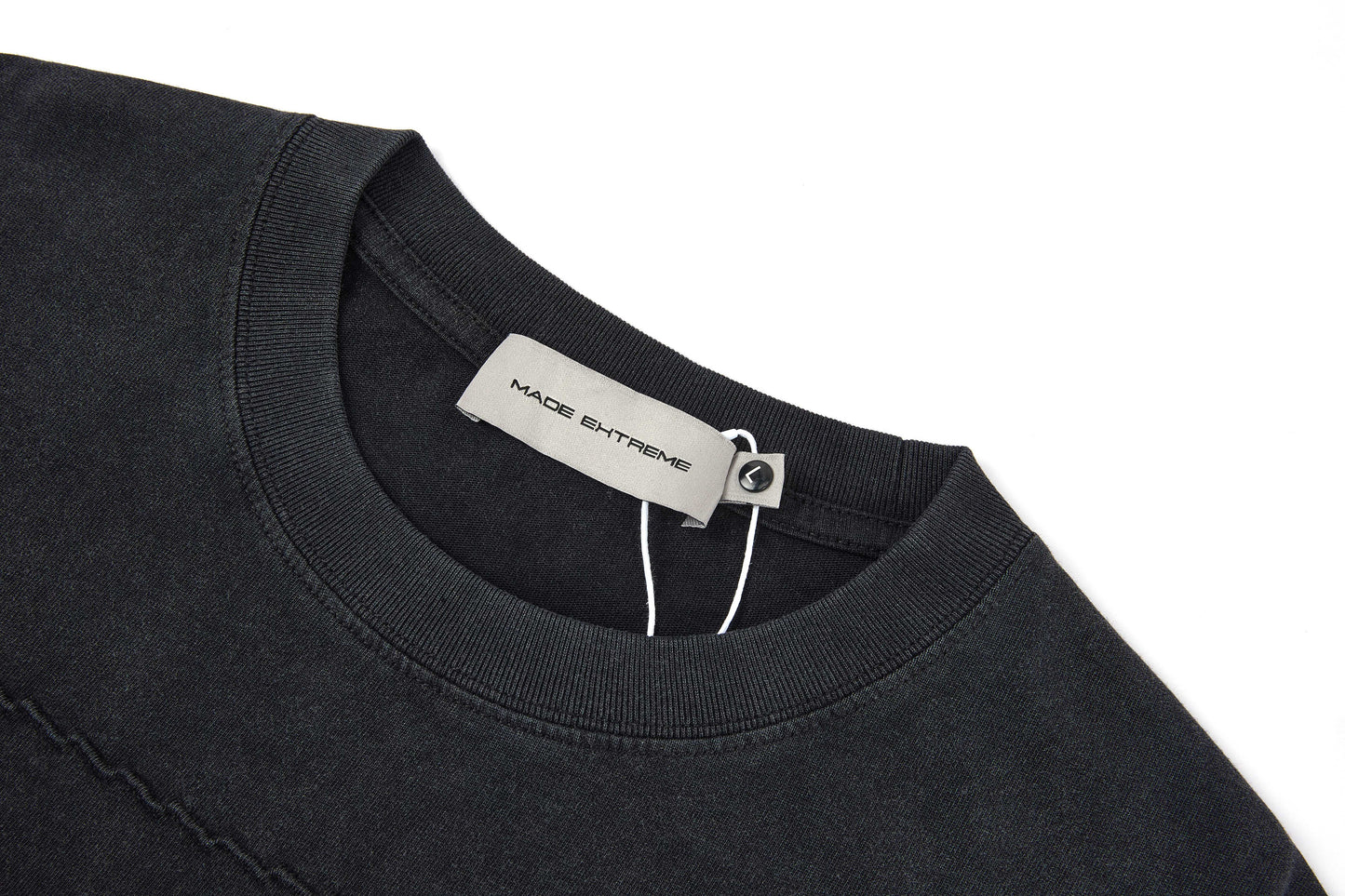 RELIC MARK TSHIRT