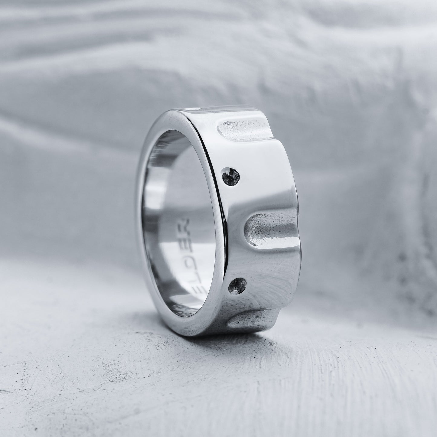 Nhẫn Thời Trang Stainless Steel Bearings Elder