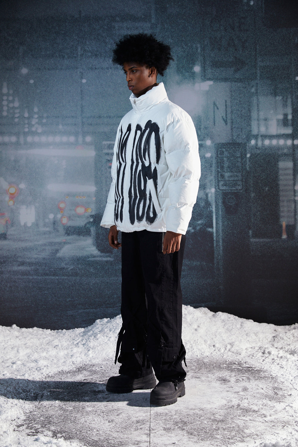 R69 DEVOUR REALITY JACKET