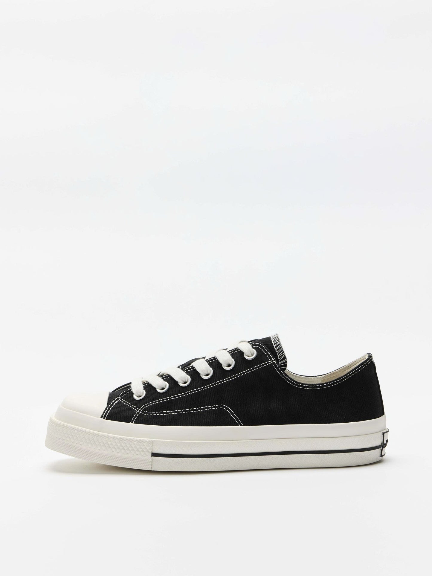 SAVAGE STEP CANVAS SHOES