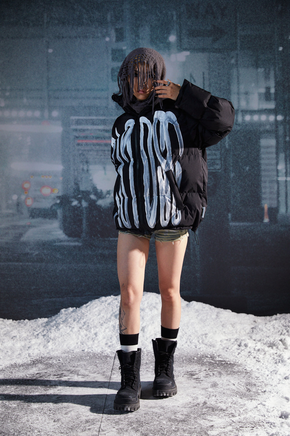 R69 DEVOUR REALITY JACKET