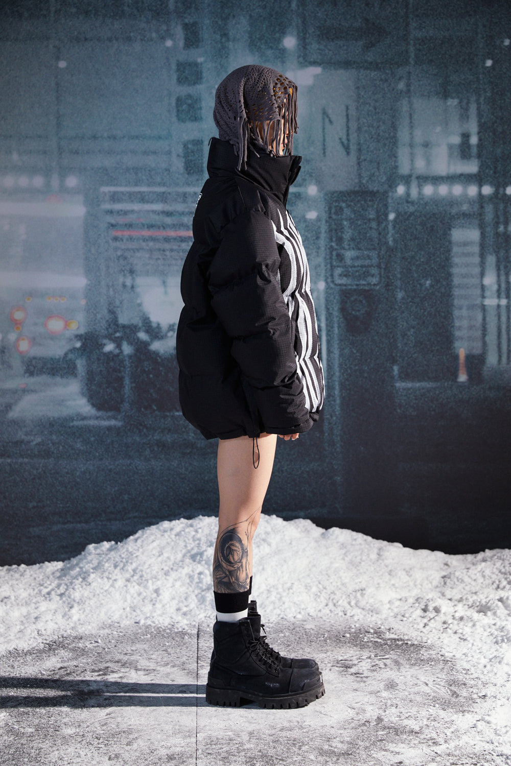 R69 DEVOUR REALITY JACKET