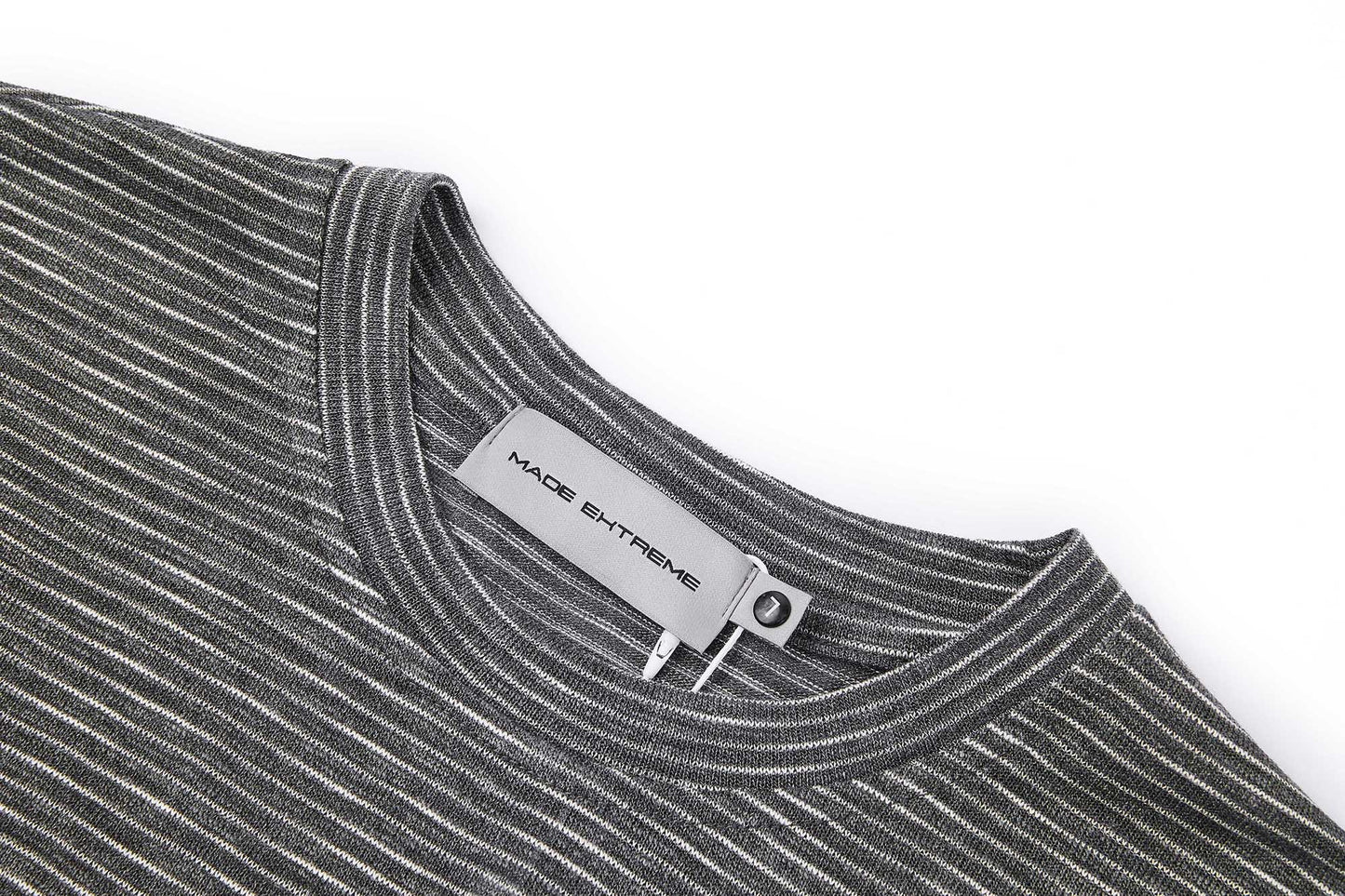 BROKEN SIGNAL LONG-SLEEVE