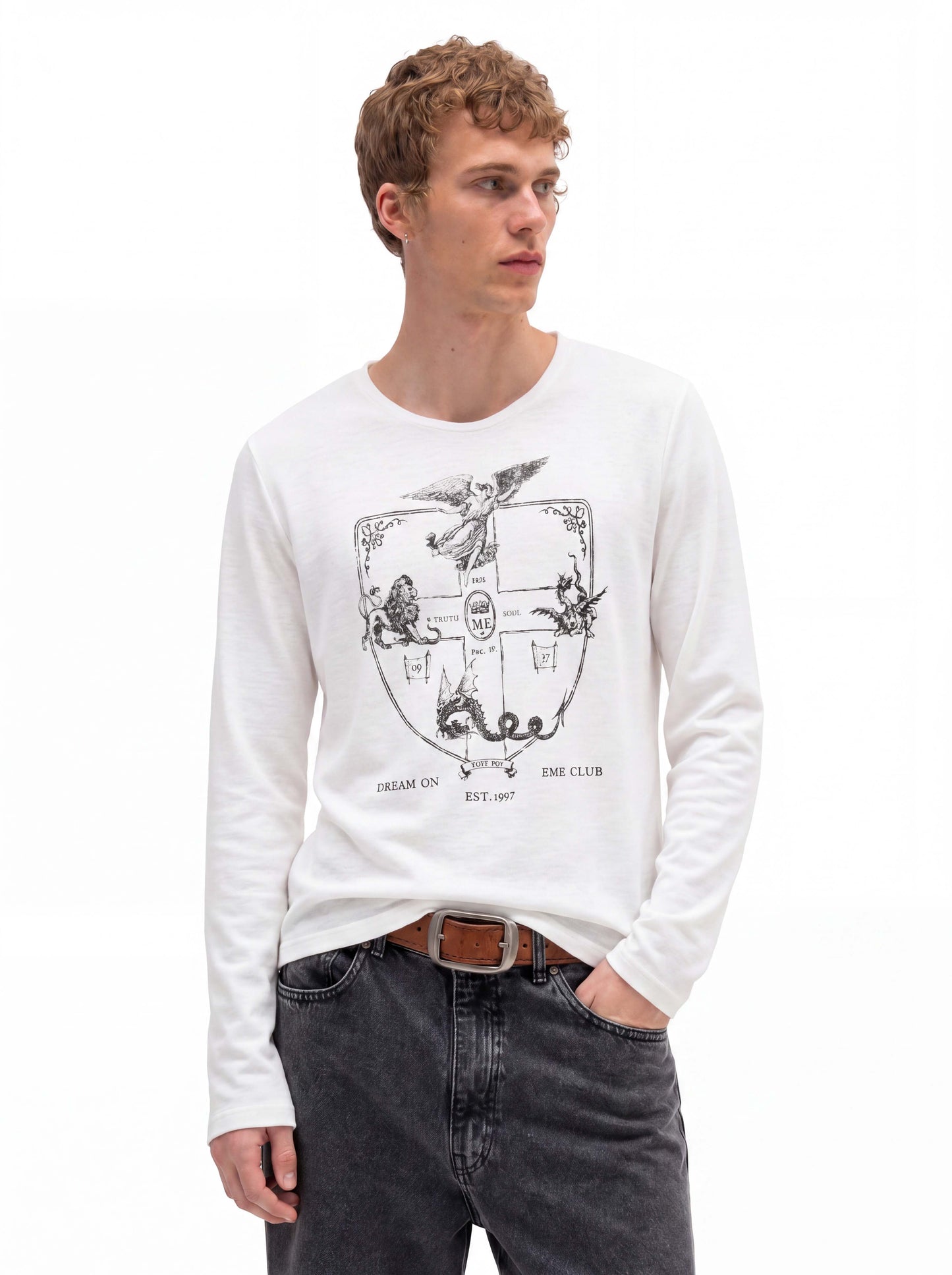 DREAM CREST LONG-SLEEVE