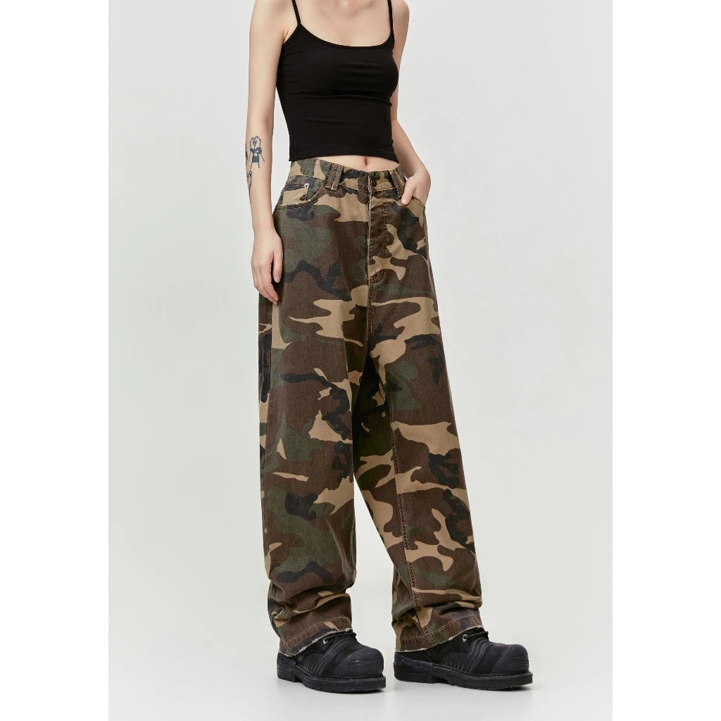 NARRATIVE KAKI PANTS
