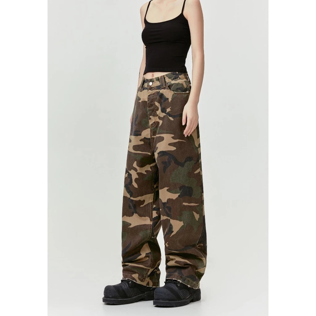 NARRATIVE KAKI PANTS