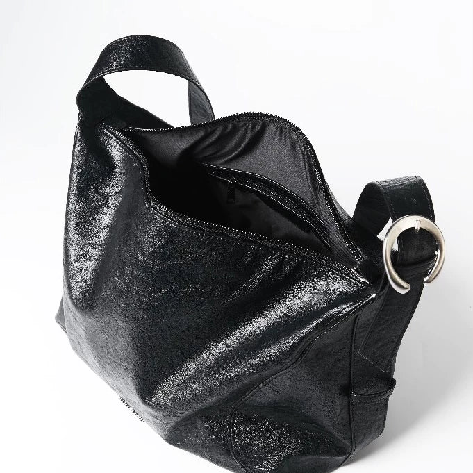BLACK MELT SHOULDER BAG
