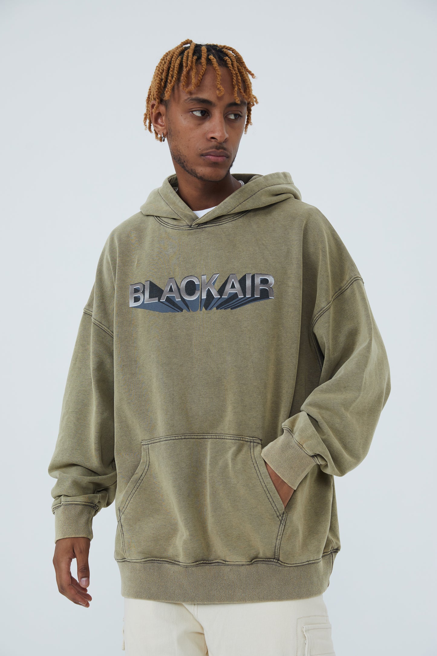 STRONG BOARDS HOODIE